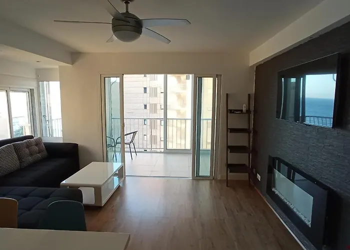 Martina Maria Daire Benidorm